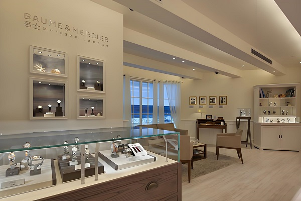 名士手表表蒙子坏了如何解决