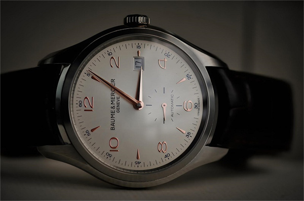 名士手表表蒙子坏了处理技巧